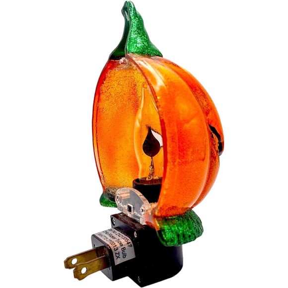 Halloween Jack O Lantern Pumpkin Plug In Night Light Flickering LED Switch 5.5" - Picture 7 of 12